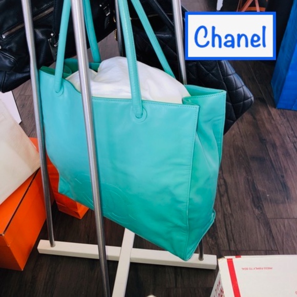 Meet your Posher, Hadria - Picture 6 of 8